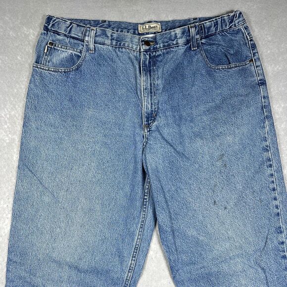 LL Bean Jeans Mens 40x31 Blue Relaxed Straight Adjustable Comfort Waist Denim - Picture 2 of 10